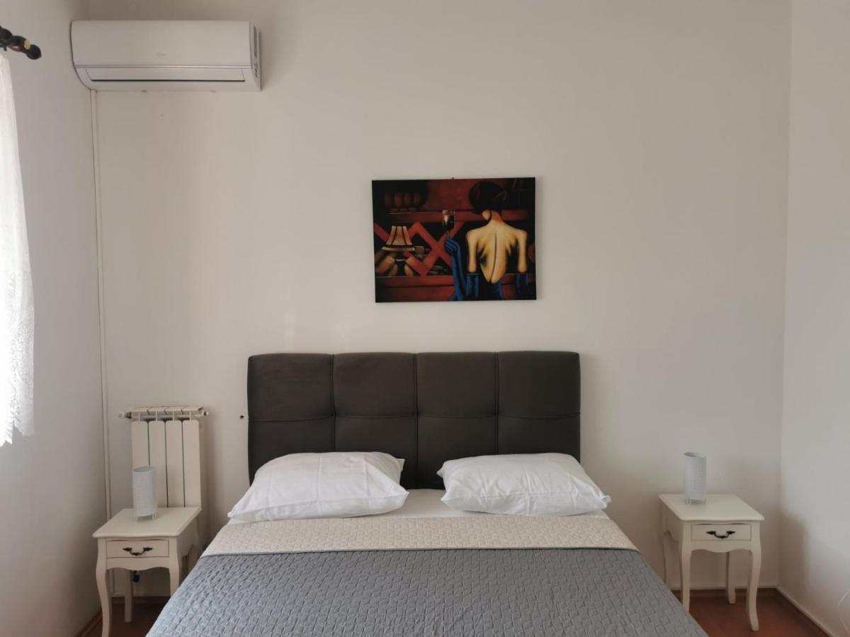 Apartment Matteo ロヴィニ エクステリア 写真